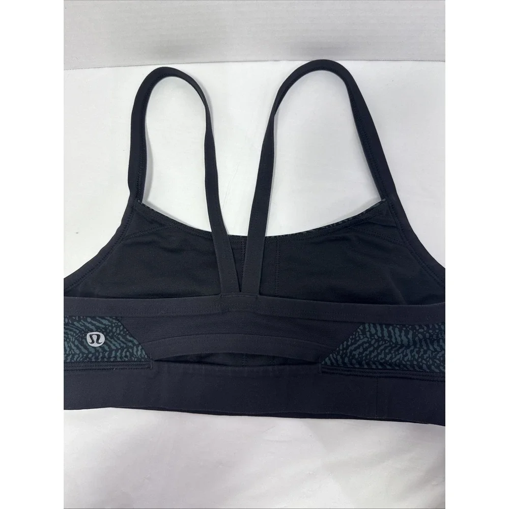 Lululemon Strappy Back Sports Bra Teal Green Athletic Workout Top Size 4